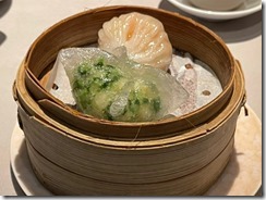 LINE_ALBUM_2022年5月18日富麗華　麻布・番店_220518_ 13